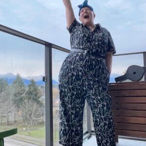 Lucy and Yak Ragan with limited edition print